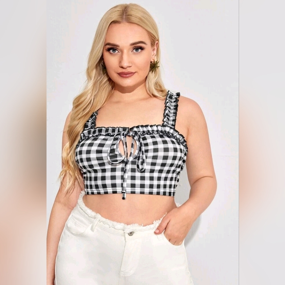 Crop top for women